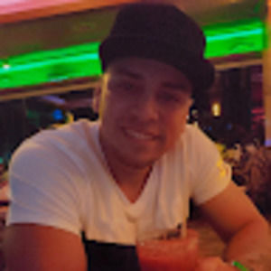 Meet your Posher, Carlos yahir